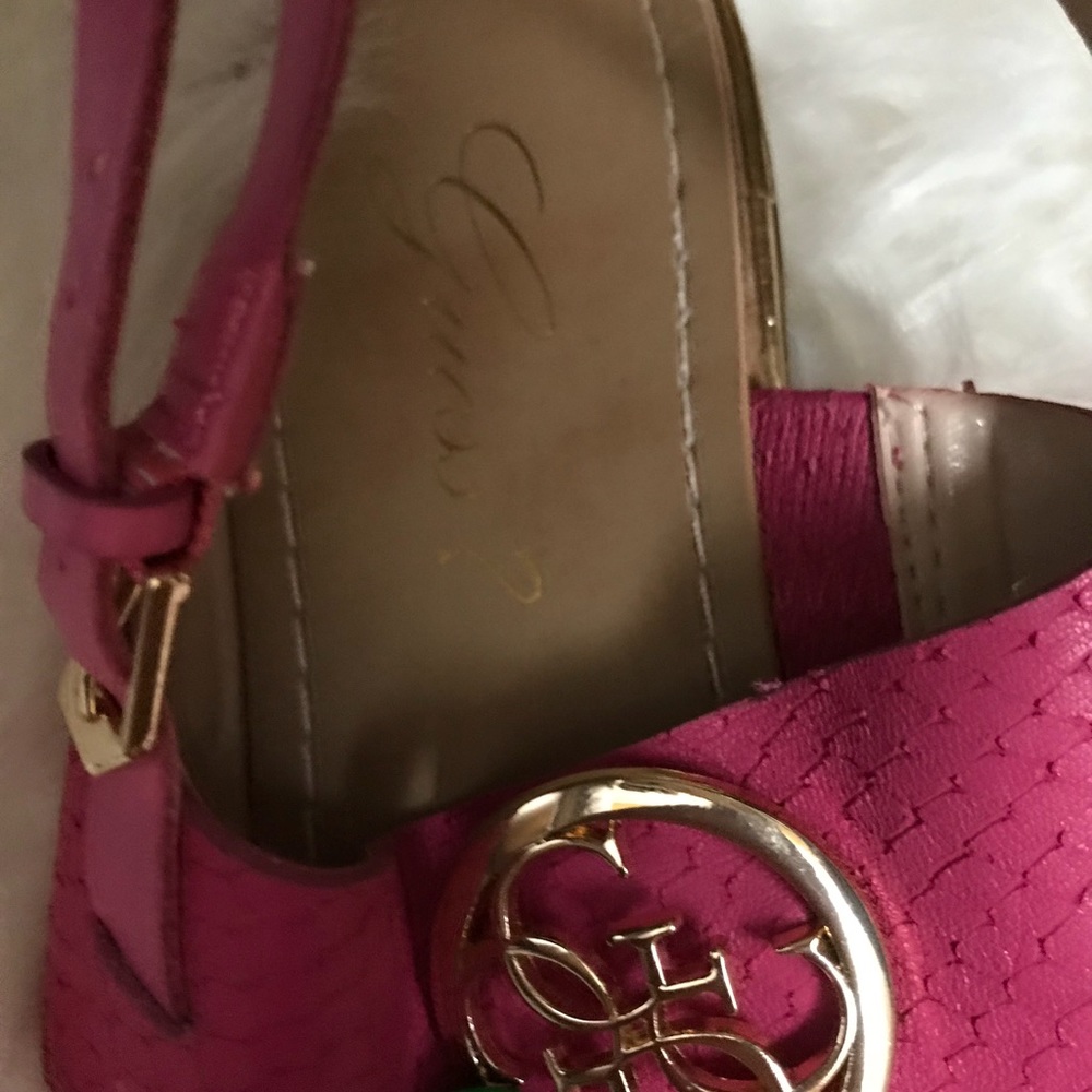 Sandals - Picture 4 of 4